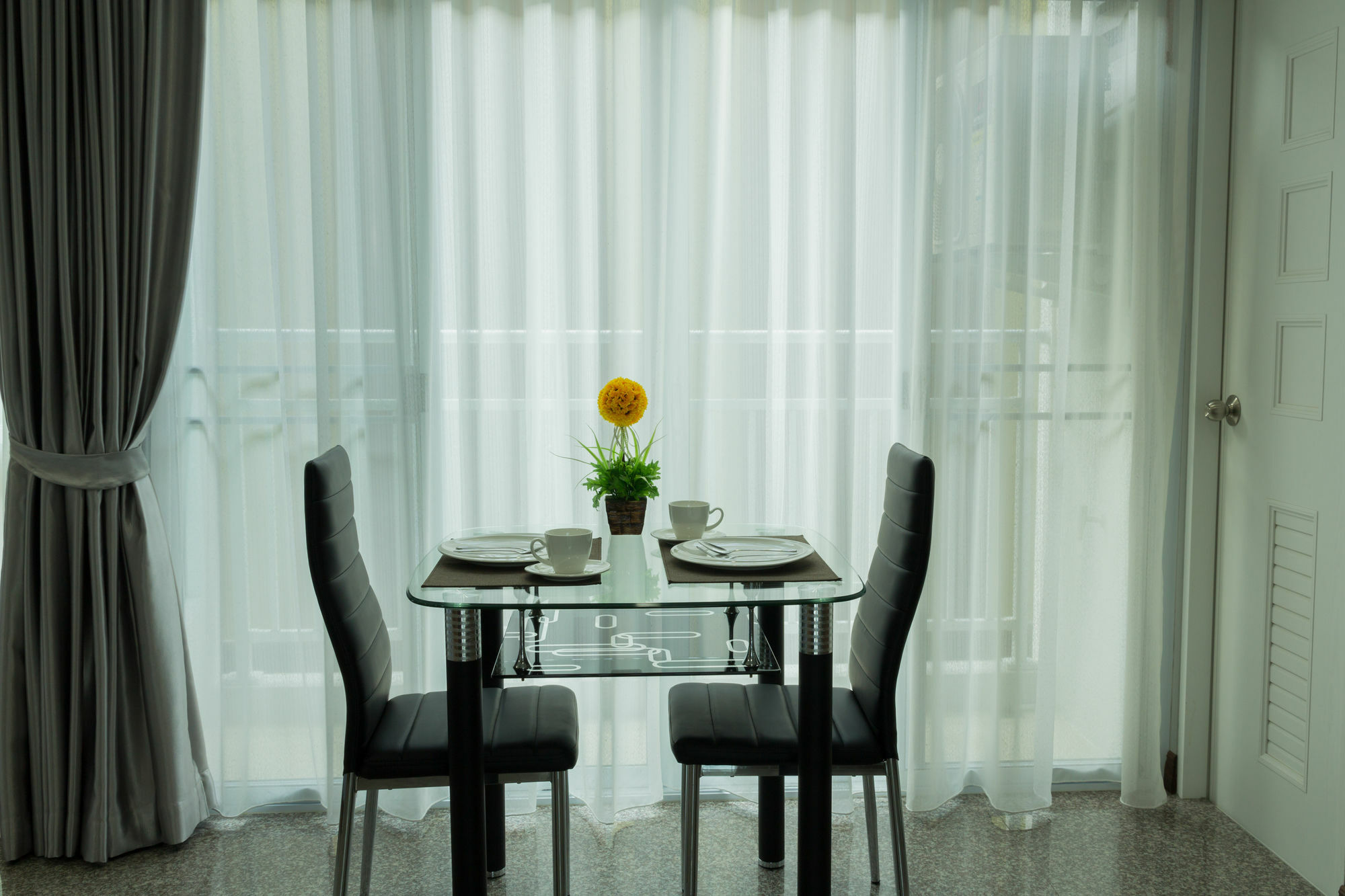 Modernbright Laemchabang Apart otel Bang Lamung Dış mekan fotoğraf